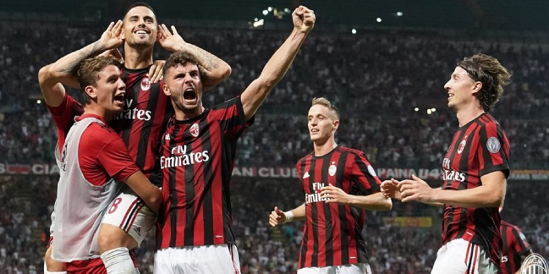 Tiểu sử AC Milan đã trải qua nhiều thăng trầm và biến động để đi đến thành công 